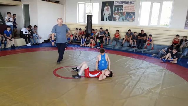 Борец Хамзат Дакаев (Нохчийчоь). Открытое первенство по греко-римской борьбе приуроченное ко Дню Че смотреть онлайн