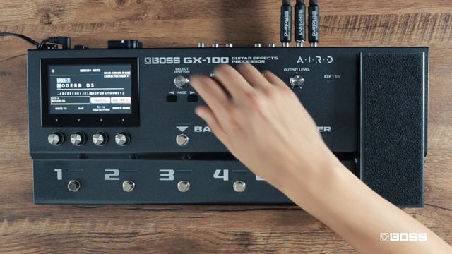 BOSS GX 100, pedalera multiefectos profesional de última generación para guitarra eléctrica y bajo смотреть онлайн