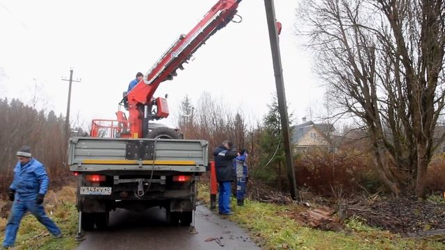 Бурильно-крановая установка Taurus 035A в работе смотреть онлайн