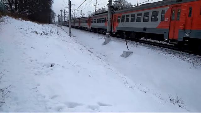 Электропоезд ЭТ2М-098. Перегон Подсолнечная-Клин. смотреть онлайн