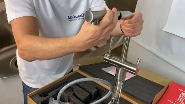 TAKAMATSU S OMOIKIRI Смеситель с вытяжной лейкой и питьевой водой смотреть онлайн