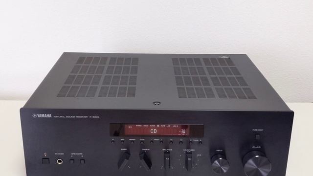 Yamaha R S300 Stereo Verstärker - kurze Test смотреть онлайн