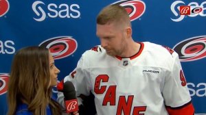 Интервью Евгения Кузнецова в перерыве матча против "Вашингтона"