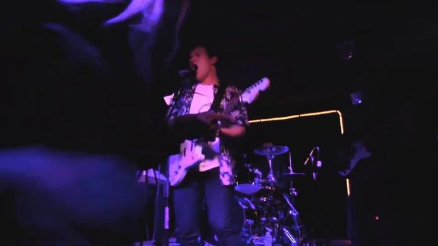 Allen Bortz - Аутофобия смотреть онлайн