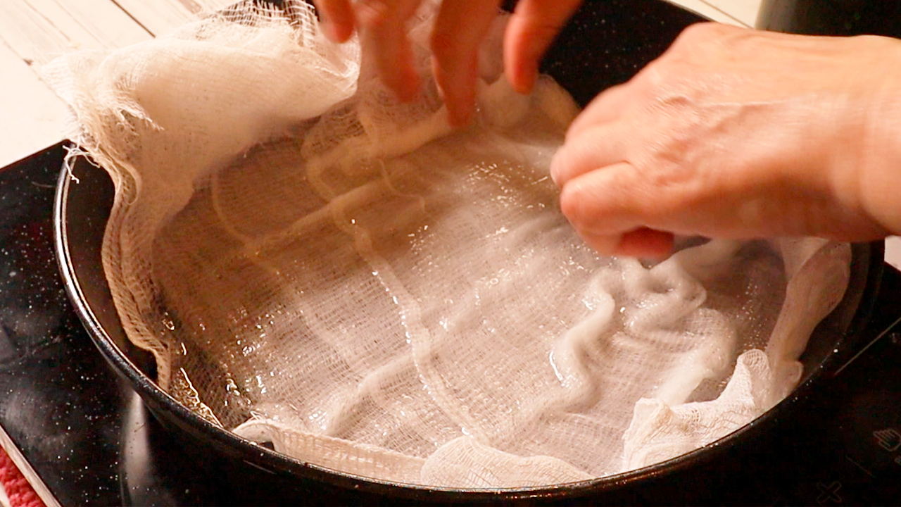 у вас есть марля? этот трюк покорил и облегчил жизнь миллионам хозяек/вареники на сковороде за 7 мин смотреть онлайн