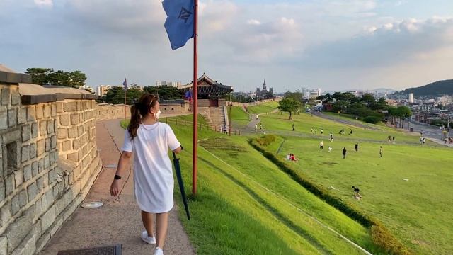 КРЕПОСТНАЯ СТЕНА СУВОНА смотреть онлайн