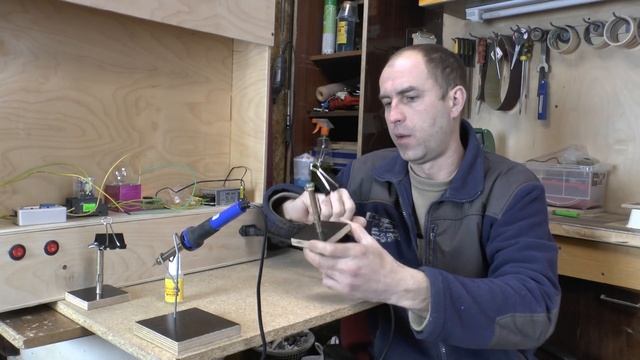 Крутая Самоделка для Паяльника.Третья рука+ Подставка для Паяльника своими руками .