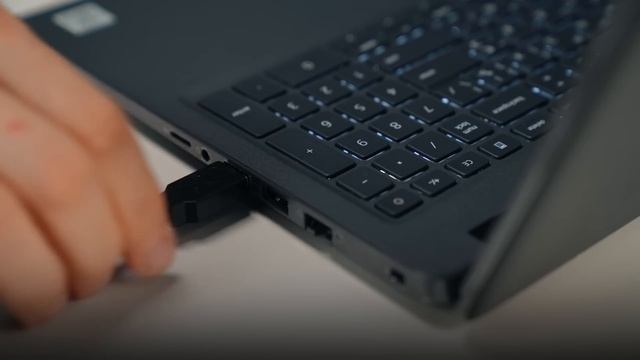 Windows Hello Camera with face recognition | Prestigio Solutions | Unboxing смотреть онлайн
