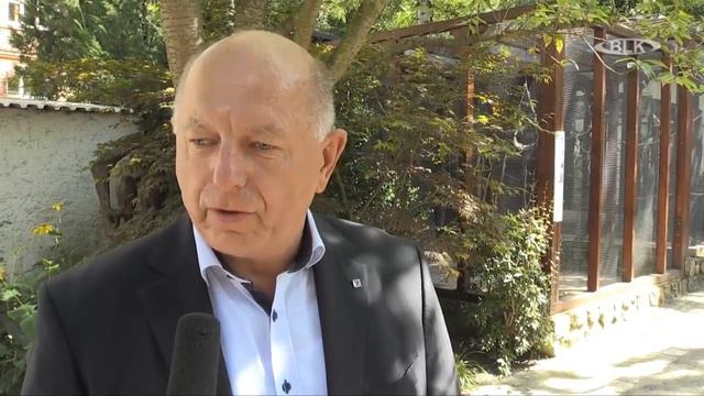 Stadtwerke Weißenfels Scheckübergabe an Heimatnaturgarten Ekkart Günther Dr. Michael Heinemann смотреть онлайн
