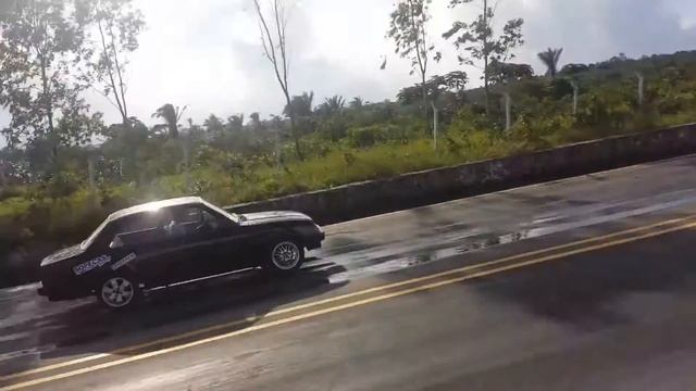 Parati GTI 2 0 16V vs Chevette смотреть онлайн