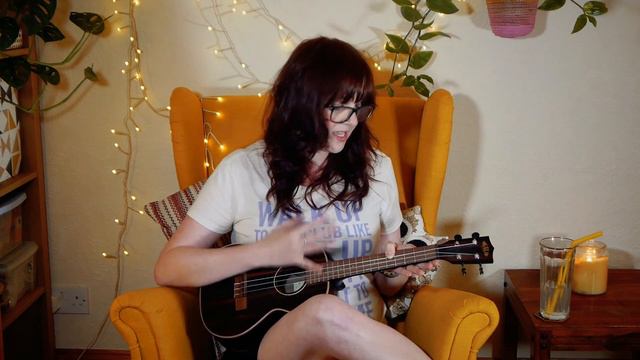 There Must Be An Angel (Eurythmics) Ukulele Cover смотреть онлайн