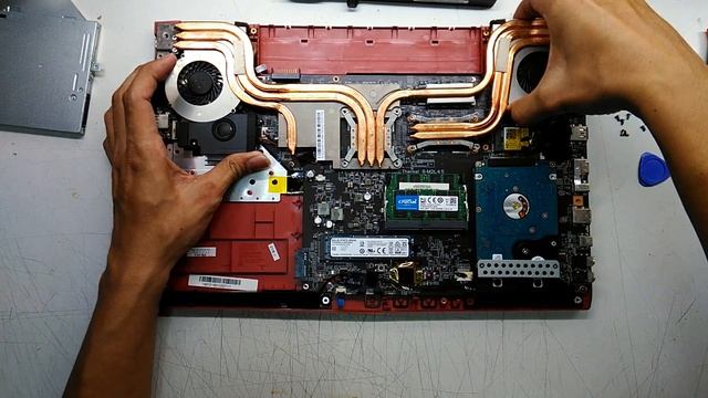msi Gaming notebook model GE62VR 6RF Apache Pro replace thermal compound cleaning dust 2018 смотреть онлайн