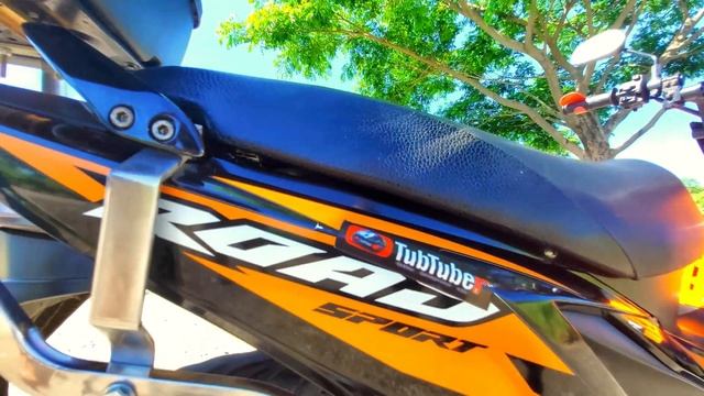 "40k Mileage & Counting..." HONDA RS 125 Fuel Injection | 2020 Review | 4K UHD смотреть онлайн