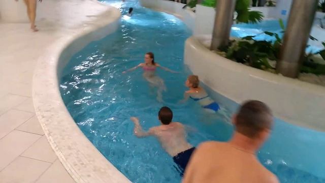 Обзор. Новосибирский Аквапарк март 2019г. смотреть онлайн