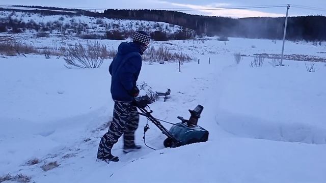 Снегоуборщик FinePower SRME5120. Часть 2 смотреть онлайн