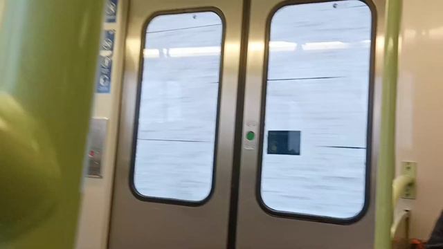 Unable to overtake, train does a switcharoo смотреть онлайн