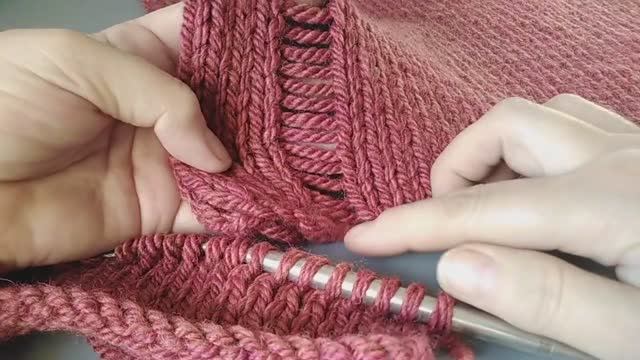 Спущенные петли. Как вязать. Рвань спицами.