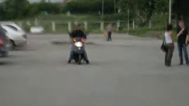 Фрацуз на заднем колесе смотреть онлайн