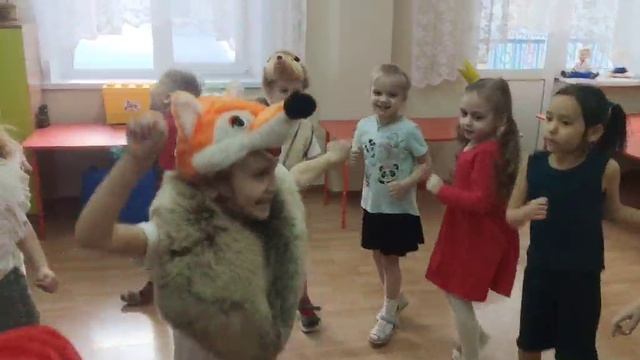 Воспитанники группы «Конек горбунок» МАДОУ № 9 участники акции «День книгодарения!» смотреть онлайн