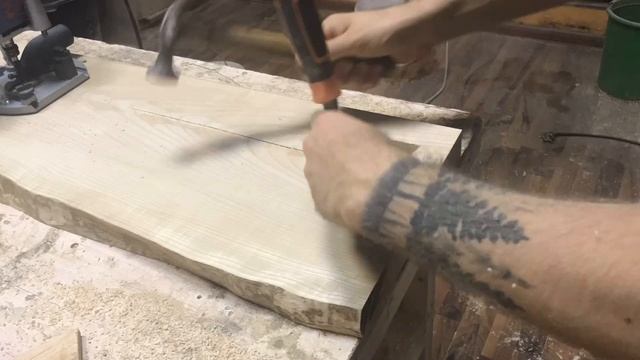 Стол из эпоксидной смолы, стол-река, часть 1, что-то пошло не так! Epoxy Resin river Table смотреть онлайн