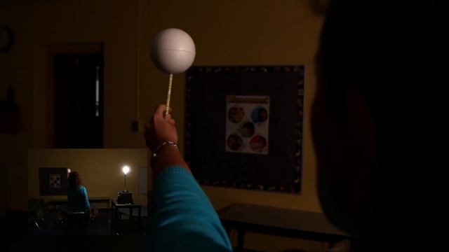 Moon Phases Demonstration смотреть онлайн