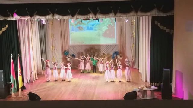 В роще калина вокальный ансамбль Янтарики.ДШИ.