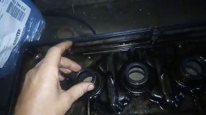 Змз 406 масло в  свечных колодцах