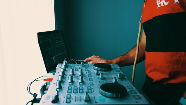 Lucas The Maker Live 🔥 @ Tech House | Future House | BR Bass| House | Deep House | DJSet | Winnipeg смотреть онлайн