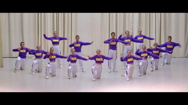Dance studio DANCER - "Двигаюсь без повода" смотреть онлайн
