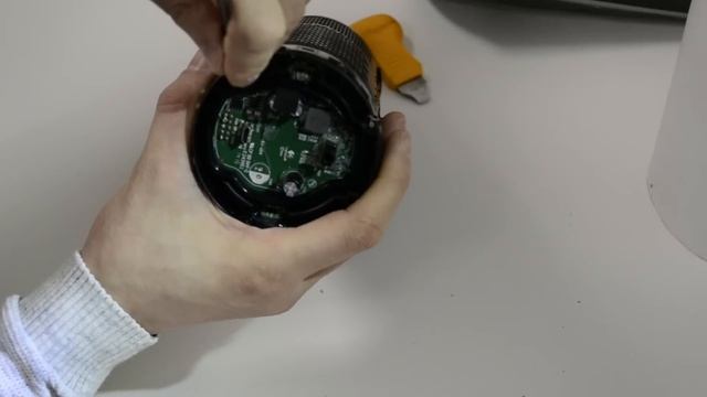 Logitech UE Megaboom разборка (Disassembly) смотреть онлайн