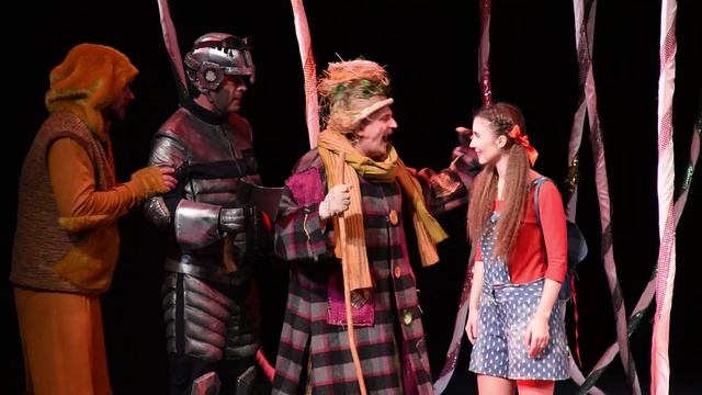 "Волшебник Изумрудного города", режиссер: Александр Чупин смотреть онлайн