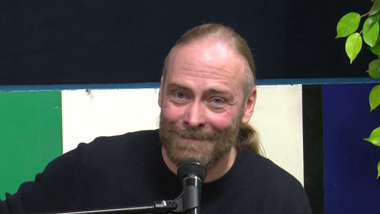 Я с тобой. Поёт Феликс Давыдов смотреть онлайн