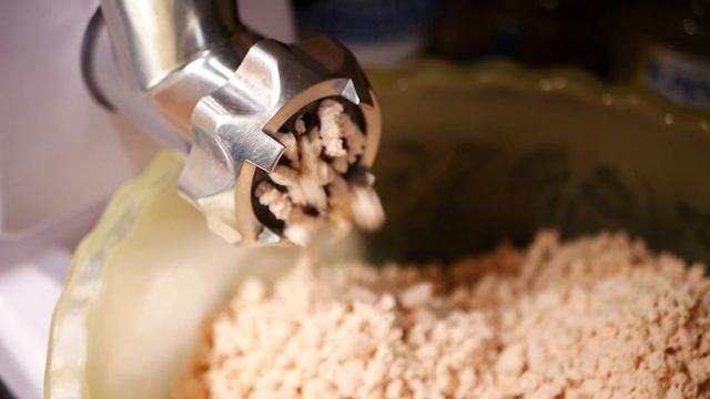 СУШКА МЯСА для ПОХОДА. Сублимированное мясо. СУШЕНОЕ МЯСО в ДУХОВКЕ смотреть онлайн