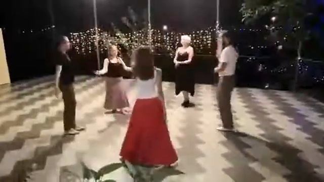 El tuaj аргентинский танец на танго кемпе смотреть онлайн