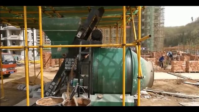 What kind of mixer has high output and can be moved? смотреть онлайн