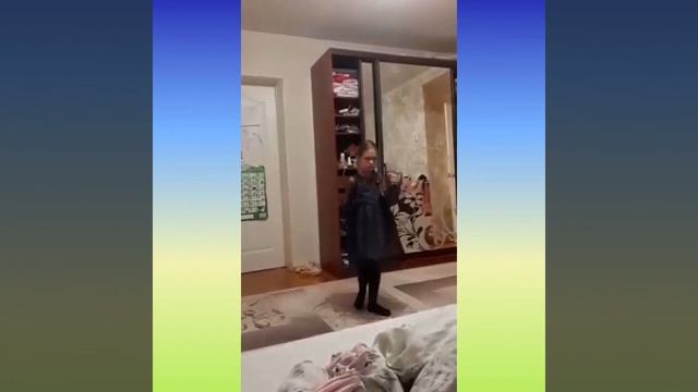 Очень чувственный танец Юлечки смотреть онлайн