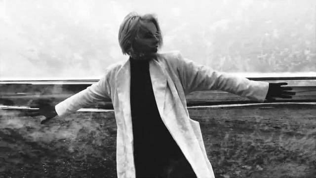 EMIKA - Flashbacks смотреть онлайн