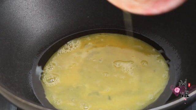 萝卜创意新吃法，我家一周吃5次，老公三天两头点名要吃，真香【刘姐厨房 Magic Food】 смотреть онлайн
