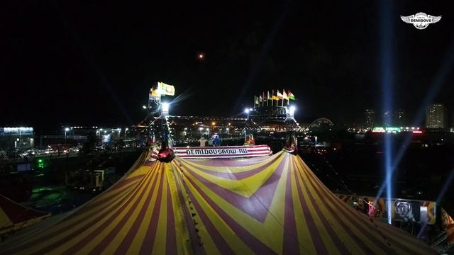 Салют. День Победы. ЦИРК ДЕМИДОВЫХ. Хабаровск, 2017г. смотреть онлайн