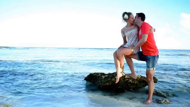 Музыка на пианино. Настоящий хит! Посмотрите! смотреть онлайн