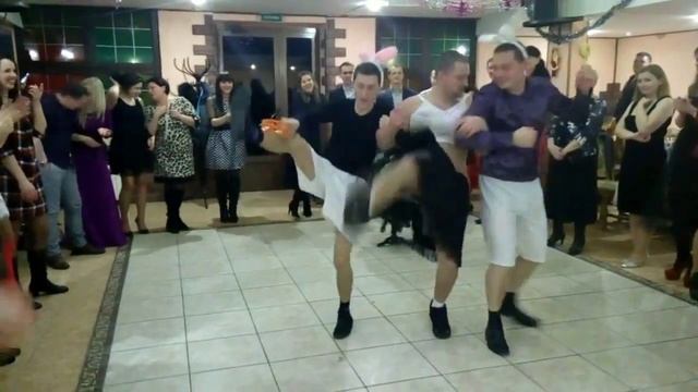 Виктор Заянчковский Дед Мороз Новогодний угар смотреть онлайн