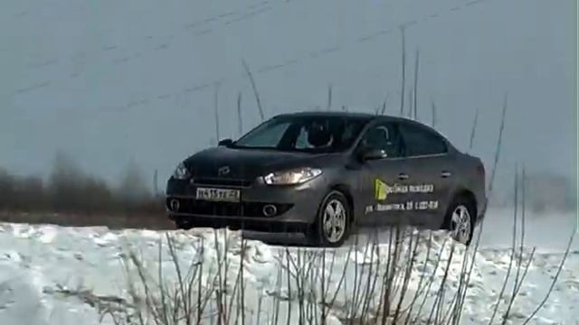 "Неторопливый" RENAULT FLUENCE 1,6 AT тест AVTOSALON TV смотреть онлайн