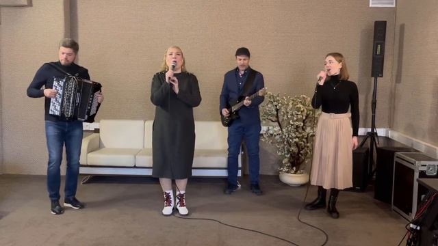 Людмила Николаева. Золотая листва. смотреть онлайн