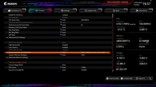 5 Minute Overclock: Core i9-14900K to 6200 MHz смотреть онлайн