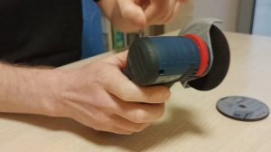 Обзор мини УШМ  BOSCH  GWS12V-76