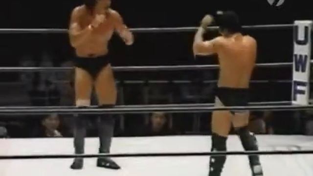 Hiromitsu Kanehara vs Yoshihiro Takayama (Хиромитсу Канехара - Ёшихиро Такаяма) смотреть онлайн