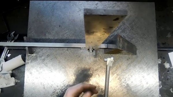 Контроль прямого угла.mp4