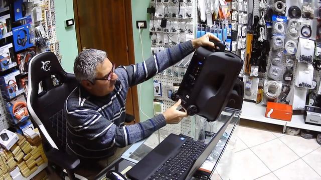 SISTEMA AUDIO PORTATILE FT10LED 10" смотреть онлайн