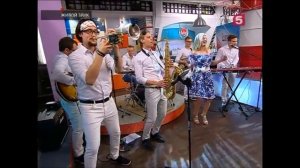 Liya Bespalova _Sentir su calor_ в передаче Утро на пятом