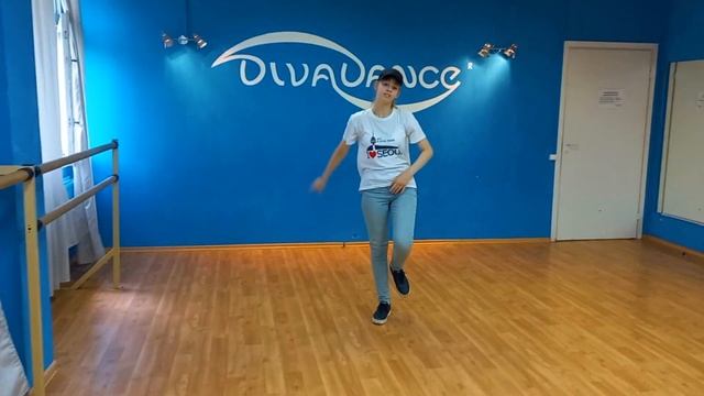 DanceMix Воплощая мечту DNCE Cake By The Ocean соло в студии танца Divadance смотреть онлайн